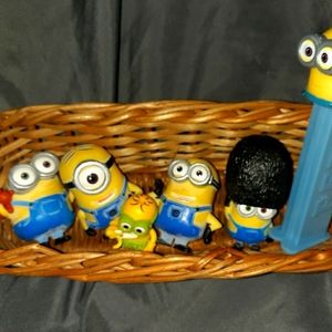 Mini minions set with lego set